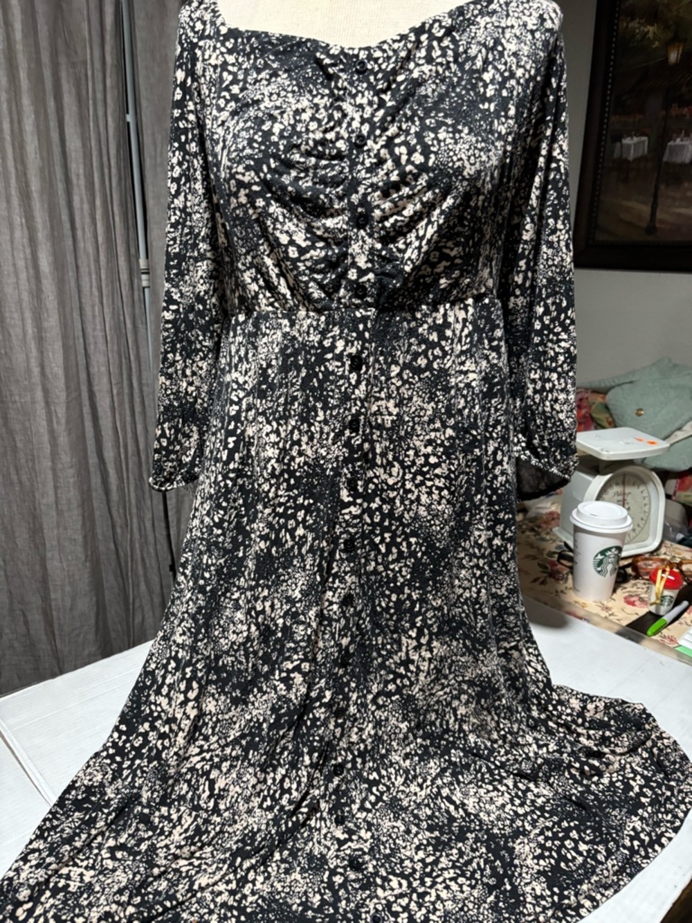 torrid Black and White Speckled Midi Dress - Picture 5 of 11